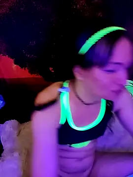 Snapshot of Tselka chatting on September 29, 2025, 6:13 pm Tselka online show from September 29, 2025, 6:13 pm