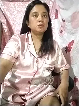 angelmelody online show from July 11, 2026, 1:00 pm
