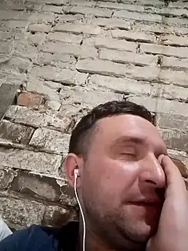 Ivandovxxxl 1010 online show from September 13, 2025, 1:27 am