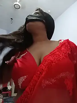 Hot-Soniya733 online show from May 31, 2026, 11:05 pm