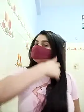 Hot-Soniya733 online show from April 13, 2026, 6:45 pm