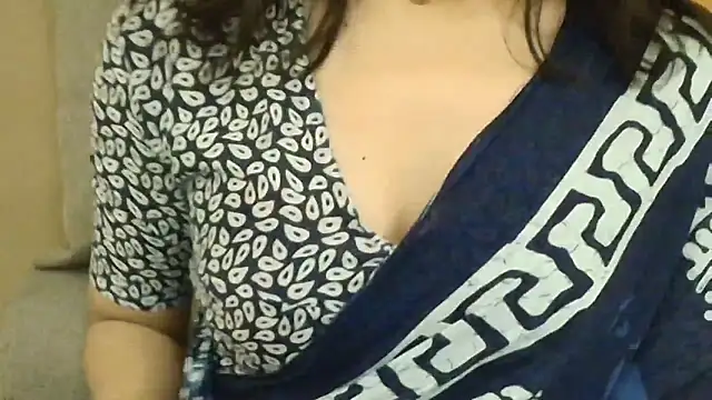 SWEET-18-TEEN online show from April 12, 2026, 3:26 pm