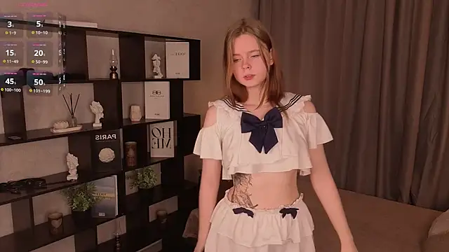 JulietteRain online show from September 30, 2025, 5:08 pm