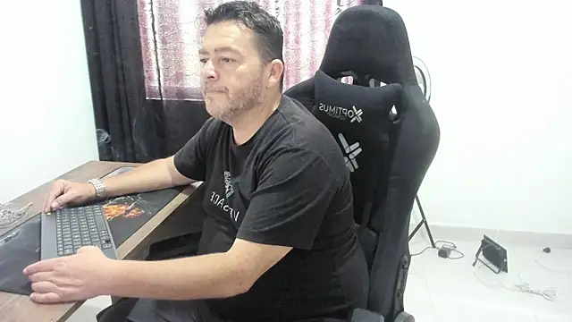 massimo dannger online show from October 16, 2025, 3:20 pm