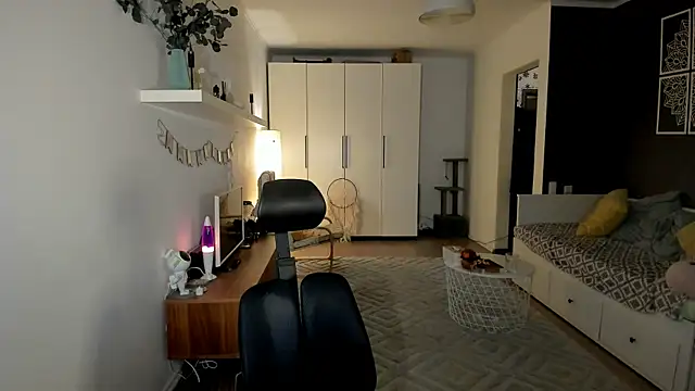 Bear Beer130 online show from October 13, 2025, 4:30 pm