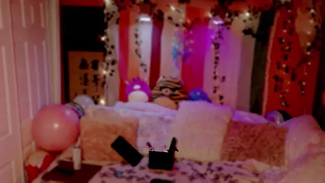 Maddy cat 91 online show from March 31, 2026, 8:33 pm