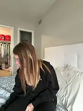 Snapshot of Riley_ray69 chatting on February 28, 2026, 3:44 pm Riley ray69 online show from February 28, 2026, 3:44 pm