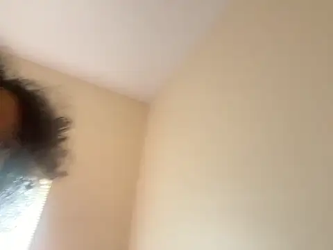 Snapshot of luvrgrllani chatting on September 9, 2025, 8:29 pm luvrgrllani online show from September 9, 2025, 8:29 pm