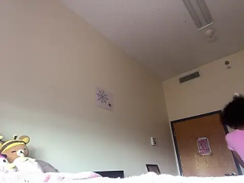 Snapshot of luvrgrllani chatting on November 17, 2025, 8:46 pm luvrgrllani online show from November 17, 2025, 8:46 pm