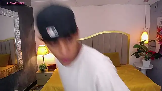 Snapshot of jhos_padill chatting on October 23, 2025, 1:32 pm jhos padill online show from October 23, 2025, 1:32 pm