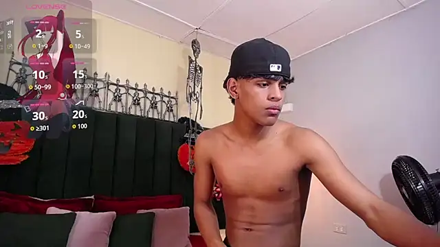 Snapshot of jhos_padill chatting on November 4, 2025, 1:48 pm jhos padill online show from November 4, 2025, 1:48 pm