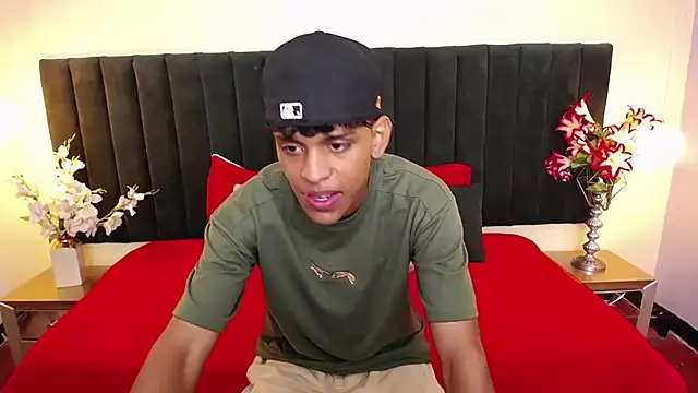 Snapshot of jhos_padill chatting on October 2, 2025, 1:14 pm jhos padill online show from October 2, 2025, 1:14 pm