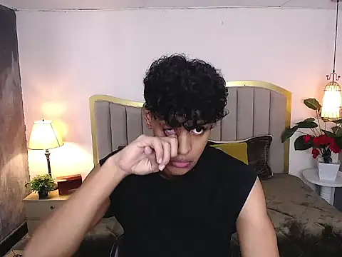 Snapshot of jhos_padill chatting on December 3, 2025, 1:21 pm jhos padill online show from December 3, 2025, 1:21 pm