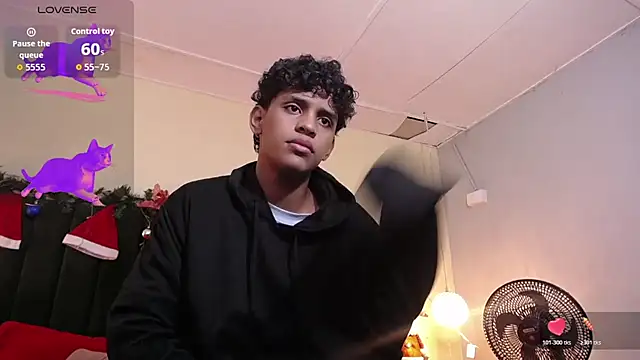 Snapshot of jhos_padill chatting on November 29, 2025, 1:44 pm jhos padill online show from November 29, 2025, 1:44 pm