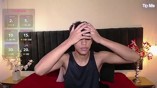 Snapshot of jhos_padill chatting on November 8, 2025, 1:25 pm jhos padill online show from November 8, 2025, 1:25 pm