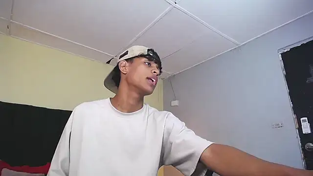 Snapshot of jhos_padill chatting on September 13, 2025, 1:33 pm jhos padill online show from September 13, 2025, 1:33 pm