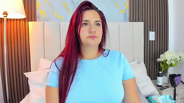 Snapshot of Victoria_Guzman chatting on May 27, 2026, 5:09 pm Victoria Guzman online show from May 27, 2026, 5:09 pm