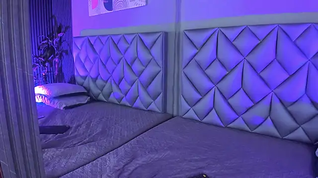 Kitty Dollyy online show from October 2, 2025, 8:12 pm