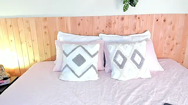 Snapshot of CloehSmiith chatting on February 2, 2026, 11:53 am CloehSmiith online show from February 2, 2026, 11:53 am