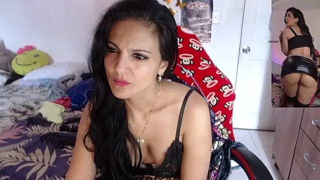 Snapshot of BasmaHernandez chatting on May 12, 2026, 4:35 pm BasmaHernandez online show from May 12, 2026, 4:35 pm