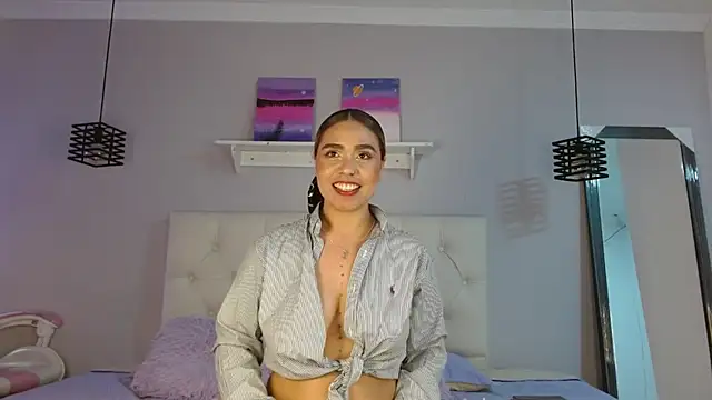 Snapshot of _Aiitanaa_ chatting on September 30, 2025, 5:08 pm Aiitanaa online show from September 30, 2025, 5:08 pm