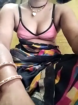 Snapshot of Gopika_Dudi chatting on October 20, 2025, 1:40 am Gopika Dudi online show from October 20, 2025, 1:40 am