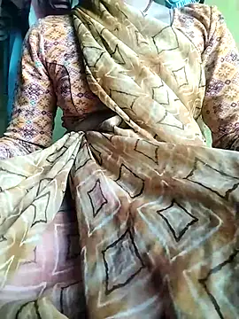 Snapshot of Gopika_Dudi chatting on November 8, 2025, 7:01 am Gopika Dudi online show from November 8, 2025, 7:01 am