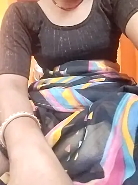 Snapshot of Gopika_Dudi chatting on November 5, 2025, 3:04 pm Gopika Dudi online show from November 5, 2025, 3:04 pm