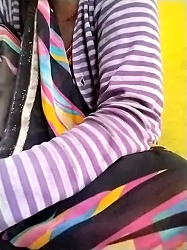 Snapshot of Gopika_Dudi chatting on November 13, 2025, 2:04 am Gopika Dudi online show from November 13, 2025, 2:04 am