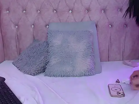 Snapshot of Jessica_Carter_01 chatting on December 16, 2025, 11:36 am Jessica Carter 01 online show from December 16, 2025, 11:36 am