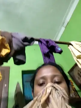 pujaroy363534 online show from March 5, 2026, 3:19 pm