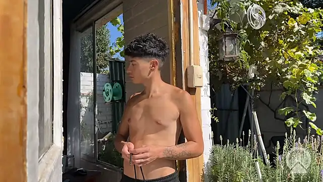 feeelipe2007 online show from March 28, 2026, 2:18 pm