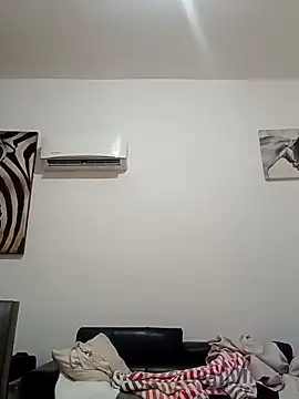 Snapshot of LUISSLEONN0958 chatting on November 16, 2025, 9:08 pm LUISSLEONN0958 online show from November 16, 2025, 9:08 pm