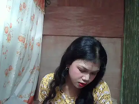 Sweetestsiner online show from September 14, 2025, 7:42 am