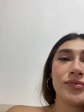 Snapshot of Isa_Villamarin chatting on September 27, 2025, 10:05 pm Isa Villamarin online show from September 27, 2025, 10:05 pm