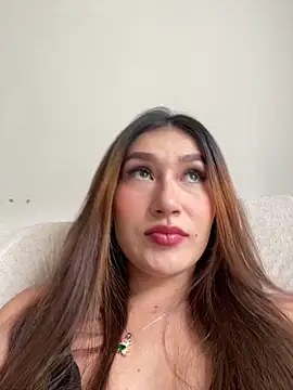 Snapshot of Isa_Villamarin chatting on September 13, 2025, 7:58 pm Isa Villamarin online show from September 13, 2025, 7:58 pm