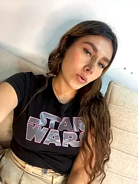 Snapshot of Isa_Villamarin chatting on September 21, 2025, 8:03 pm Isa Villamarin online show from September 21, 2025, 8:03 pm