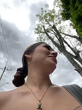 Snapshot of Isa_Villamarin chatting on September 12, 2025, 3:56 pm Isa Villamarin online show from September 12, 2025, 3:56 pm