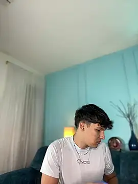 Leo Savage  online show from March 10, 2026, 3:10 am