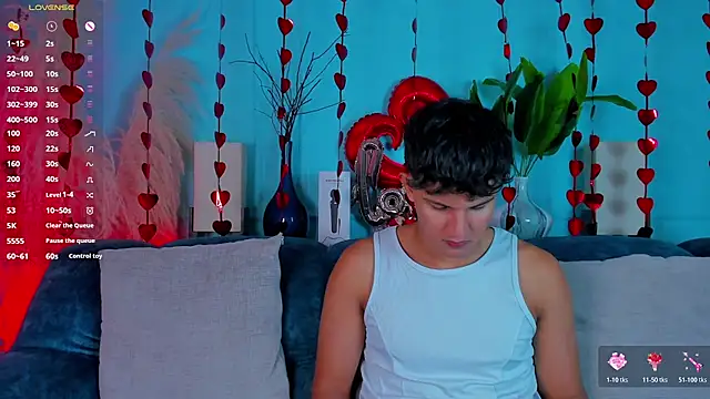 Leo Savage  online show from February 13, 2026, 3:39 am