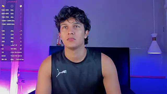 Snapshot of Leo_Savage_ chatting on November 23, 2025, 3:27 am Leo Savage online show from November 23, 2025, 3:27 am