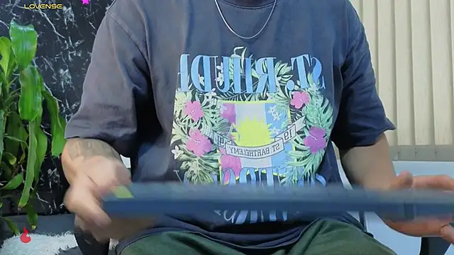 Alexander ferre online show from March 13, 2026, 12:32 pm