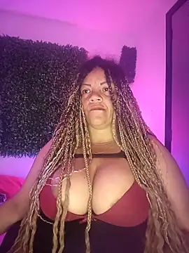 Snapshot of Eva_Luxei chatting on September 21, 2025, 11:59 am Eva Luxei online show from September 21, 2025, 11:59 am