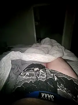 Mr1bucket online show from December 16, 2025, 2:49 am