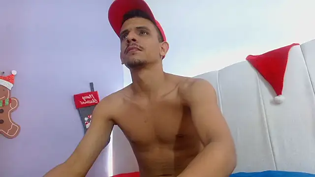  Tarekk  online show from November 25, 2025, 5:08 am