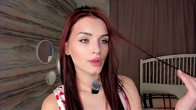 Snapshot of TeriRipka chatting on June 15, 2026, 7:08 am TeriRipka online show from June 15, 2026, 7:08 am