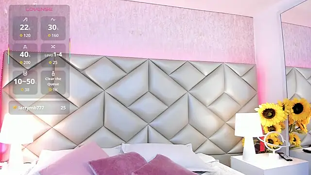 dafnne hall online show from December 3, 2025, 4:35 am