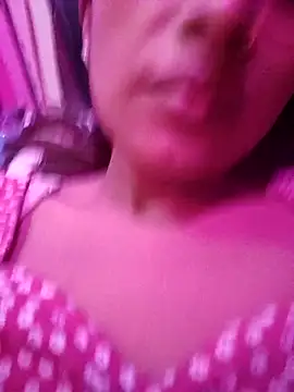 hotshreya69 online show from October 21, 2025, 4:39 pm