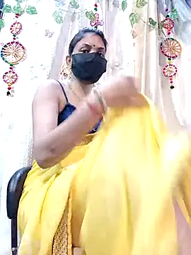 Snapshot of Jaanu-88 chatting on December 19, 2025, 5:59 pm Jaanu-88 online show from December 19, 2025, 5:59 pm