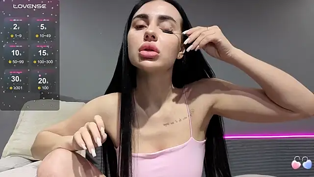 Mary  foxy online show from February 7, 2026, 10:07 pm